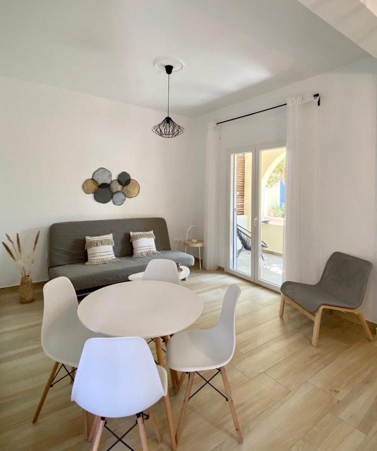 Batsi Seaside Apartment Dış mekan fotoğraf